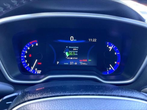 Used 2021 Toyota Corolla XSE image 26