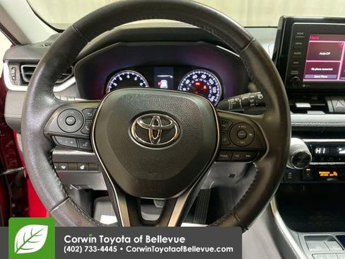 Used 2021 Toyota RAV4 XLE image 14
