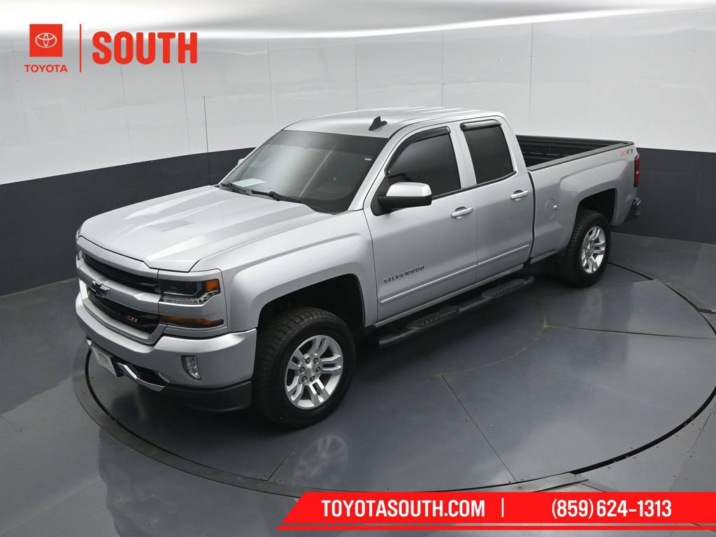 Used 2017 Chevrolet Silverado 1500 LT w/ All Star Edition AWD/4WD image 47