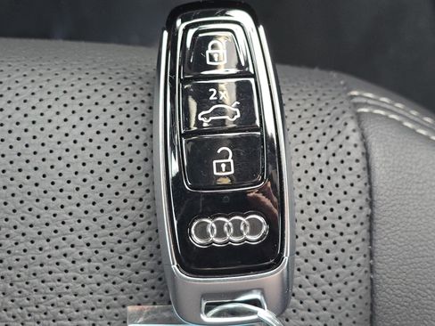 New 2026 Audi Q8 Premium Plus image 28