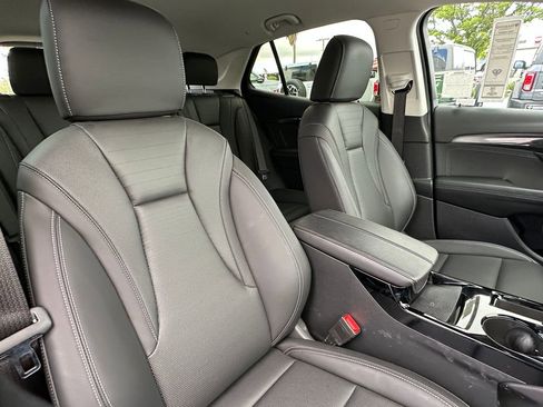 Used 2024 Buick Envision Preferred AWD/4WD image 18