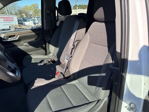 Used 2023 Chevrolet Silverado 1500 LT image 10