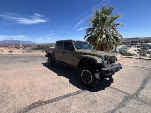 Used 2020 Jeep Gladiator Rubicon AWD/4WD image 7