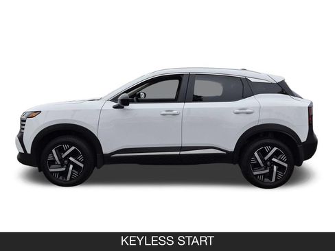 Certified 2026 Nissan Kicks SV FWD image 5
