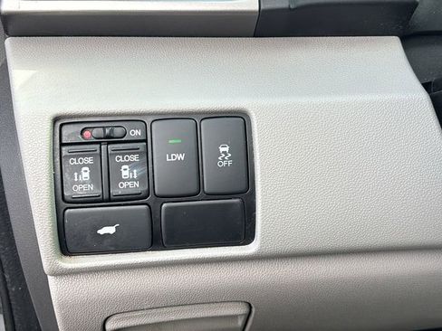 Used 2016 Honda Odyssey EX-L image 15