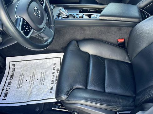Used 2022 Volvo S60 B5 Inscription FWD image 10