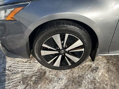 Used 2022 Nissan Altima 2.5 SV image 42