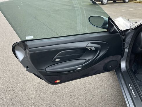 Used 2002 Porsche 911 Carrera image 16