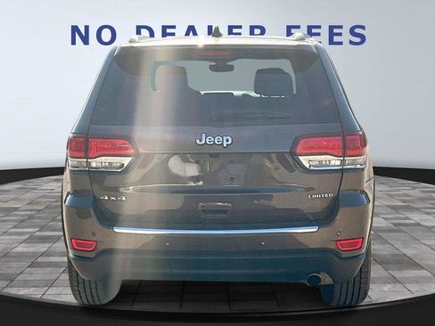 Used 2021 Jeep Grand Cherokee Limited AWD/4WD image 5