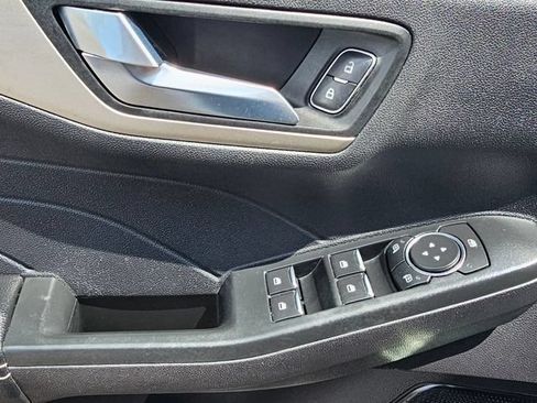 Used 2022 Ford Escape SEL AWD/4WD image 14