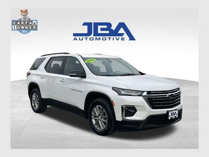 Used 2023 Chevrolet Traverse LT