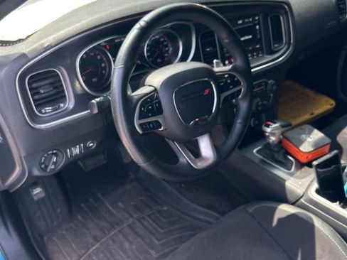 Used 2018 Dodge Charger R/T Scat Pack w/ Dynamics Package RWD image 12