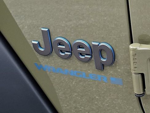 Used 2025 Jeep Wrangler Unlimited Sport S 4xe AWD/4WD image 29
