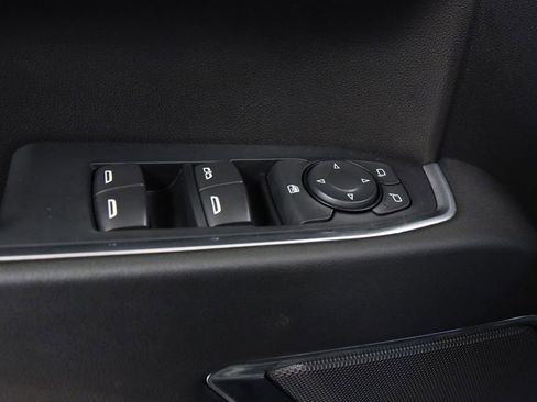 Used 2024 Chevrolet Silverado 1500 LT AWD/4WD image 19