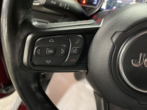 Used 2021 Jeep Wrangler Unlimited Willys image 18