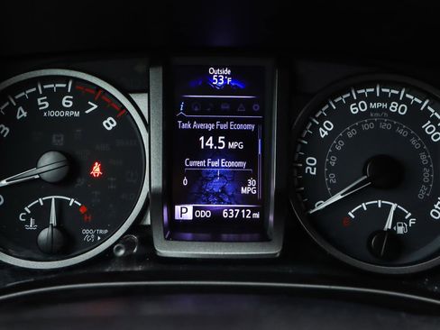 Used 2021 Toyota Tacoma TRD Sport w/ TRD Premium Sport Package image 6