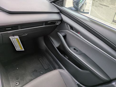 New 2026 MAZDA MAZDA3 s FWD image 18