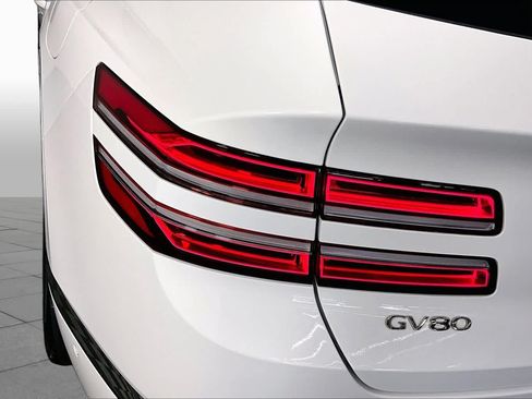 Used 2025 Genesis GV80 3.5T Prestige AWD/4WD image 28