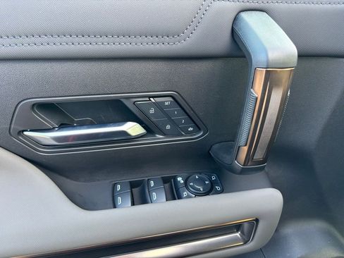 New 2025 GMC Hummer EV 3X w/ Battery Pack, 24 Module Pack image 13