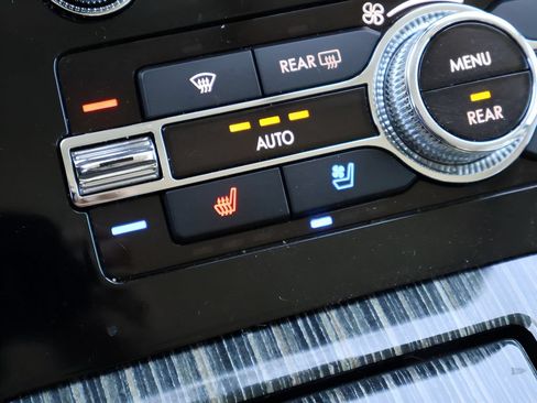 Used 2024 Lincoln Navigator L Black Label AWD/4WD image 26