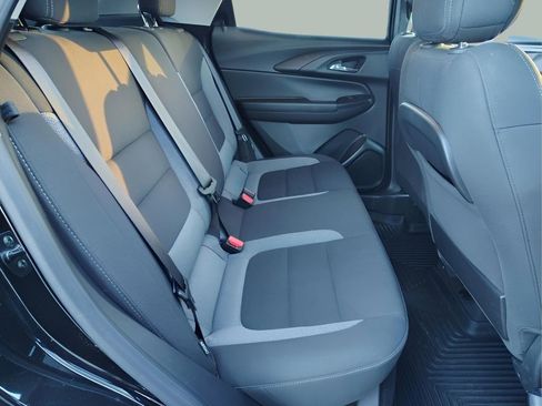 Used 2024 Chevrolet TrailBlazer LT w/ Driver Confidence Package image 28