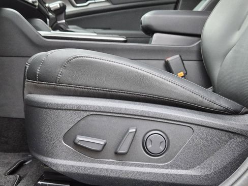 New 2026 Kia Sportage EX w/ EX Panorama Roof Package image 17