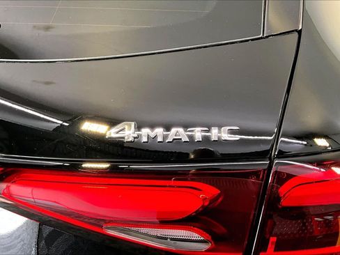 Used 2026 Mercedes-Benz GLC 300 4MATIC image 10
