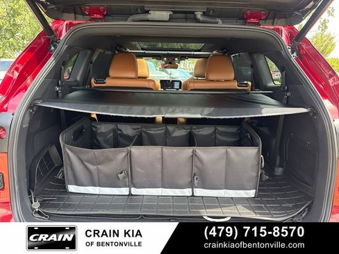 Used 2022 Toyota Highlander Platinum AWD/4WD image 16
