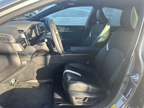 Used 2025 Toyota Camry SE w/ Multimedia Upgrade Package FWD image 3