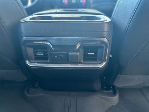 Used 2022 Chevrolet Silverado 2500 LTZ w/ LTZ Convenience Package image 23