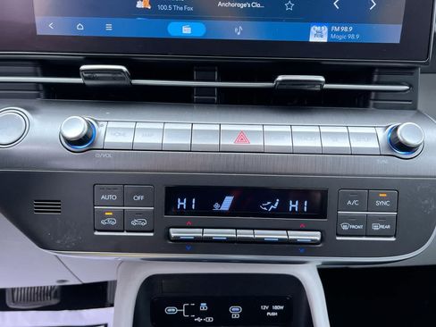 Used 2024 Hyundai Kona SEL AWD/4WD image 19