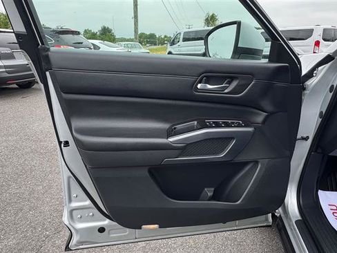 Used 2022 Nissan Pathfinder SL w/ SL Premium Package AWD/4WD image 33