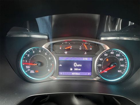 Certified 2023 Chevrolet Traverse LT image 29