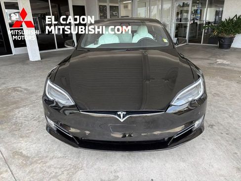 Used 2020 Tesla Model S Long Range Plus AWD/4WD image 9
