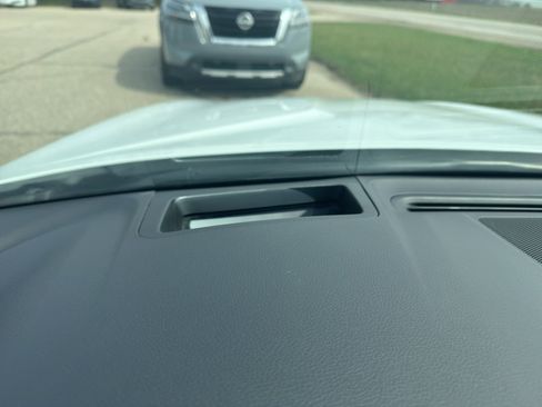 Used 2021 Genesis G70 3.3T w/ Sport Package image 28