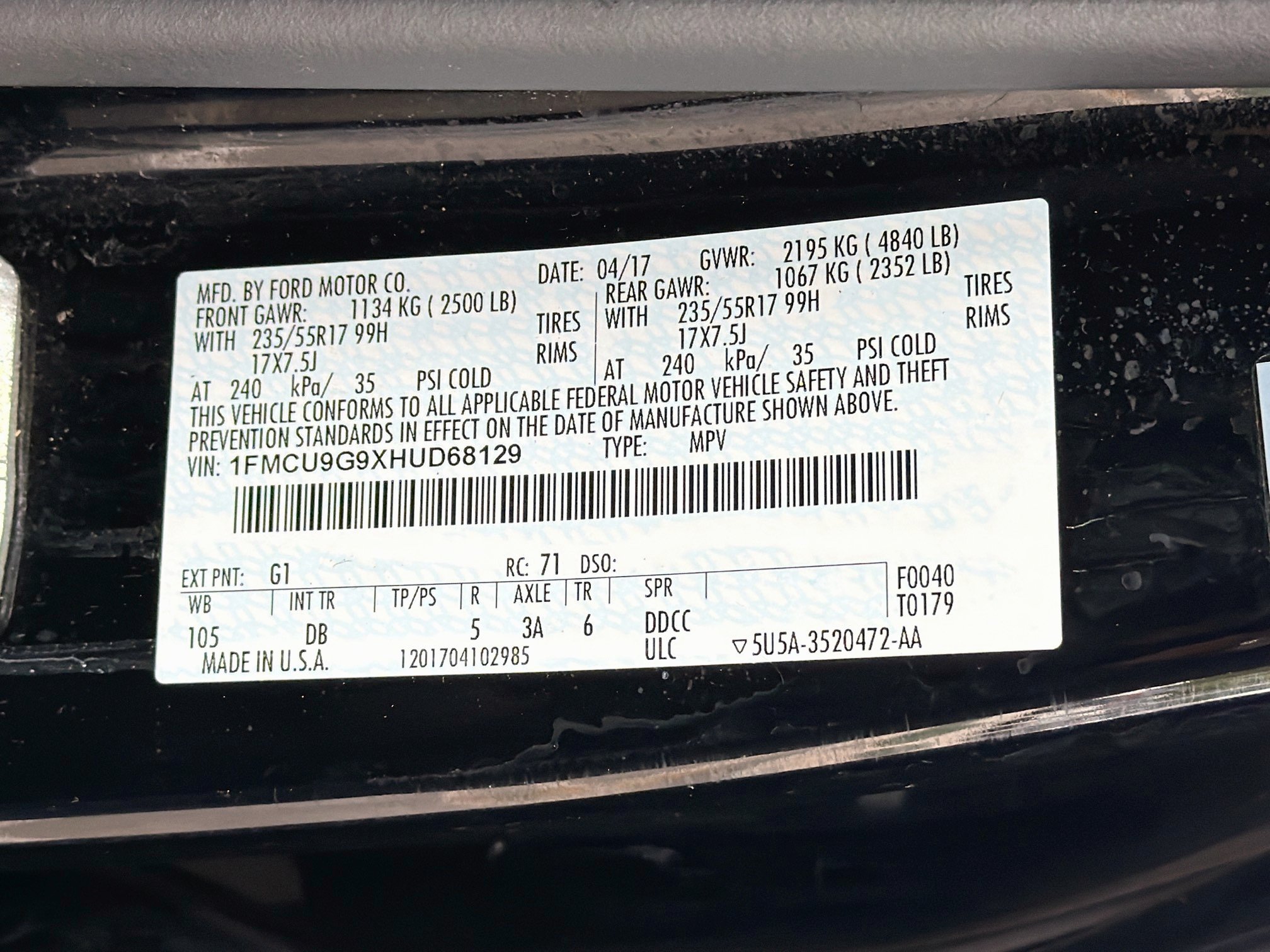Used 2017 Ford Escape SE w/ SE Leather Comfort Package AWD/4WD image 12