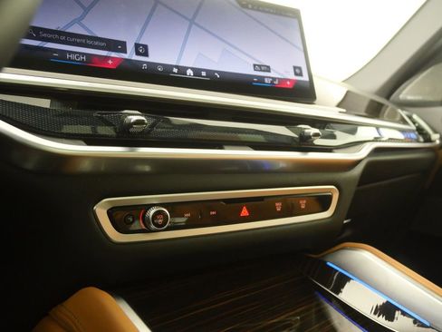 Used 2026 BMW X6 xDrive40i image 24