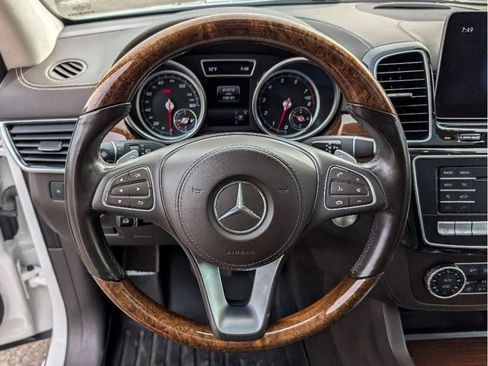Used 2019 Mercedes-Benz GLS 550 4MATIC image 20