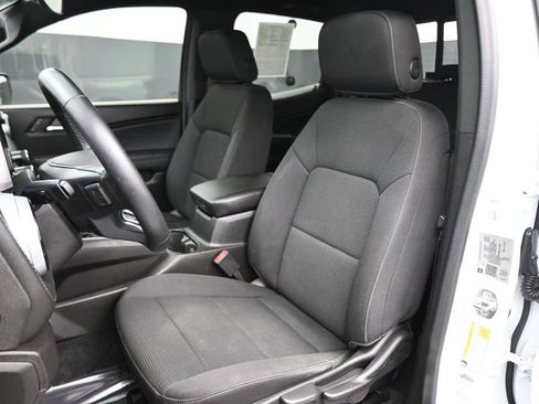 Used 2024 Chevrolet Colorado LT w/ LT Convenience Package image 14