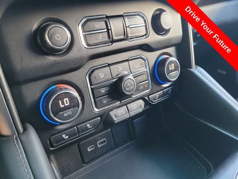 Used 2021 Chevrolet Tahoe LT RWD image 13