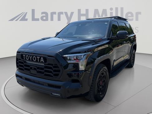 Used 2025 Toyota Sequoia TRD Pro AWD/4WD image 1