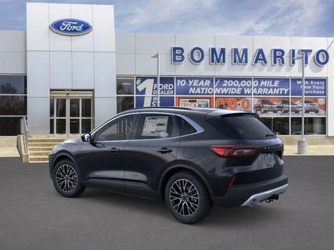 New 2026 Ford Escape SE w/ PHEV Premium Package image 4