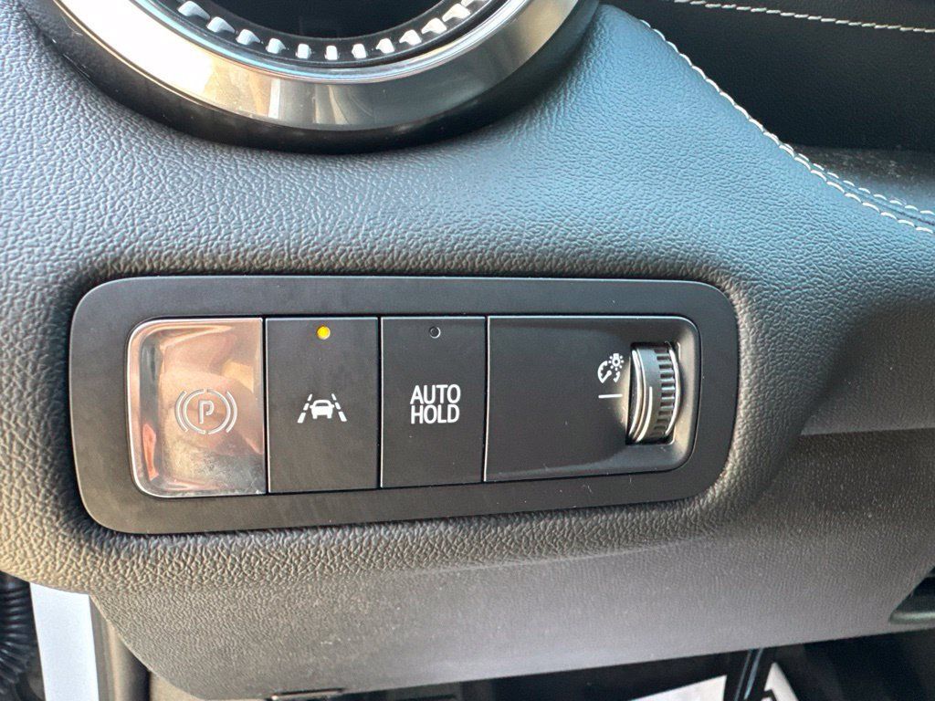 Used 2024 Chevrolet Blazer EV LT AWD/4WD image 14