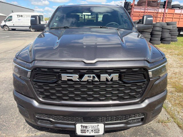 Used 2025 RAM 1500 Big Horn AWD/4WD image 2