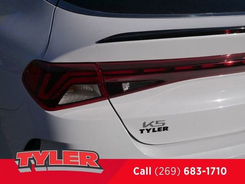 Used 2023 Kia K5 GT-Line image 13