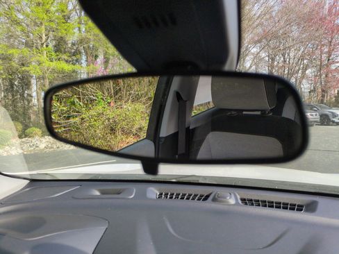 Used 2023 Chevrolet Equinox LS w/ Driver Confidence II Package image 23