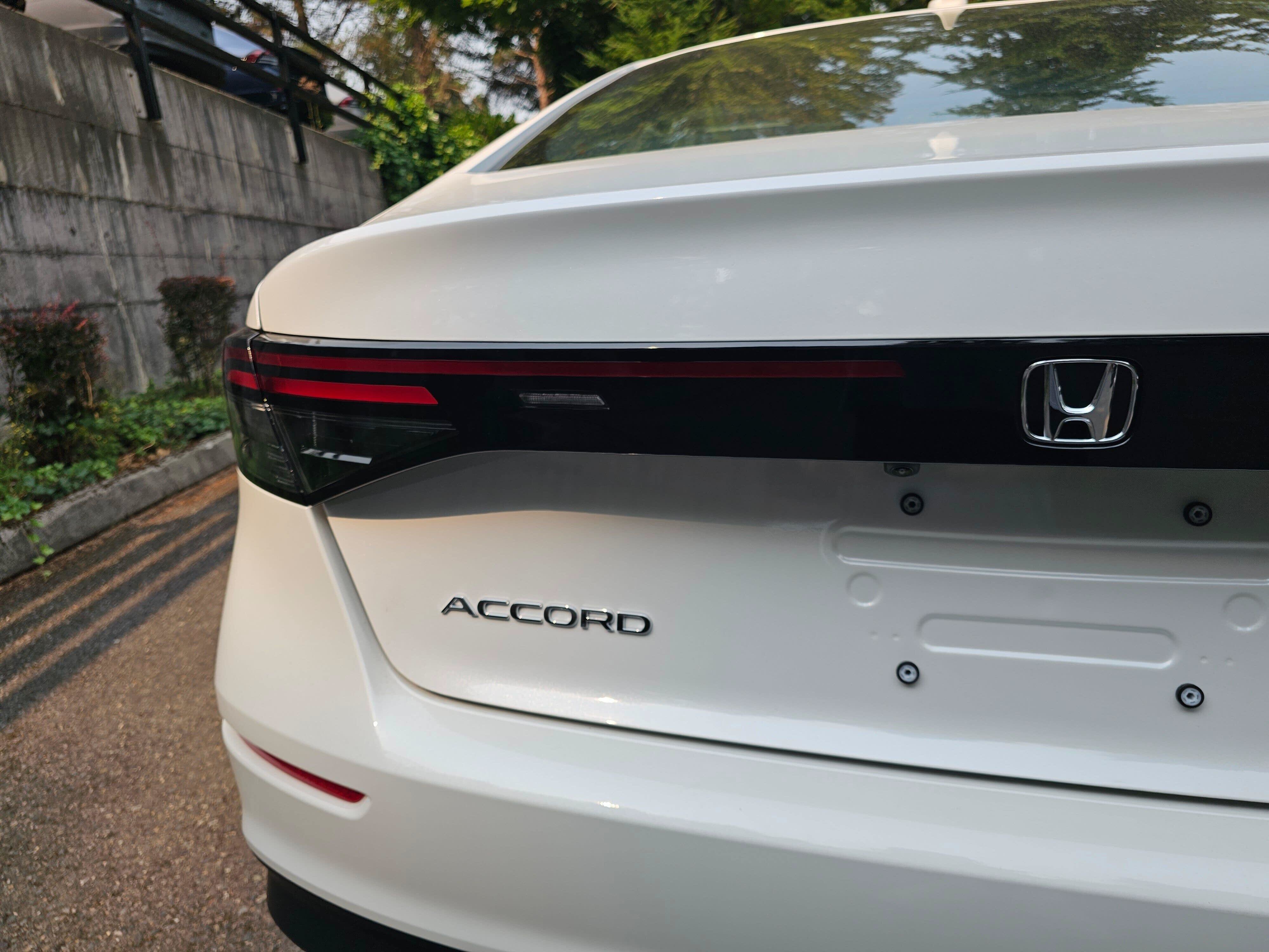 New 2026 Honda Accord LX image 16