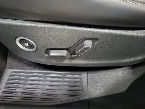 Used 2024 Genesis GV80 3.5T w/ Prestige Package image 29