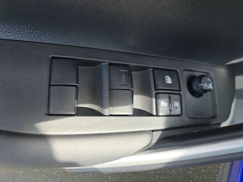 Used 2024 Toyota Corolla Cross XLE w/ Convenience Package AWD/4WD image 30