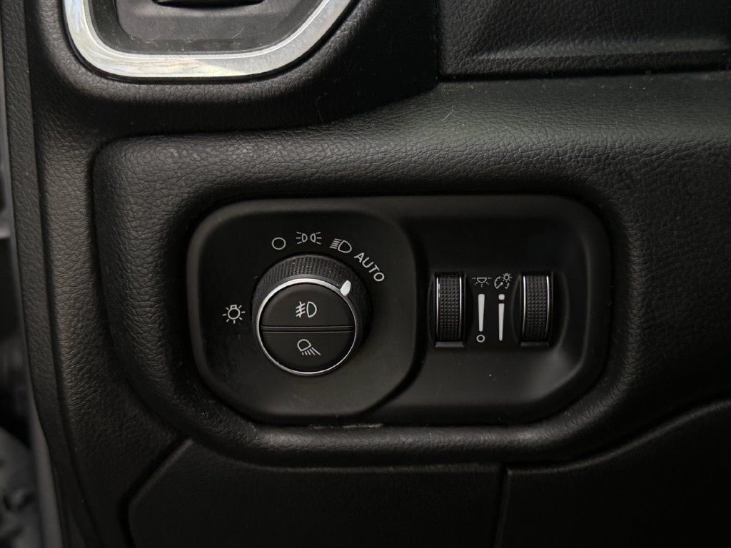 Used 2020 RAM 2500 Laramie AWD/4WD image 24